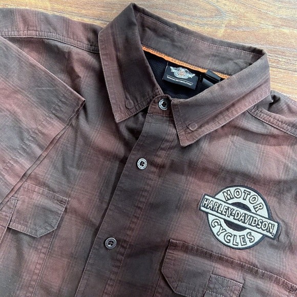 Harley-Davidson Other - Harley-Davidson Mens Short Sleeve Performance Vented Button Front Shirt Brown XL